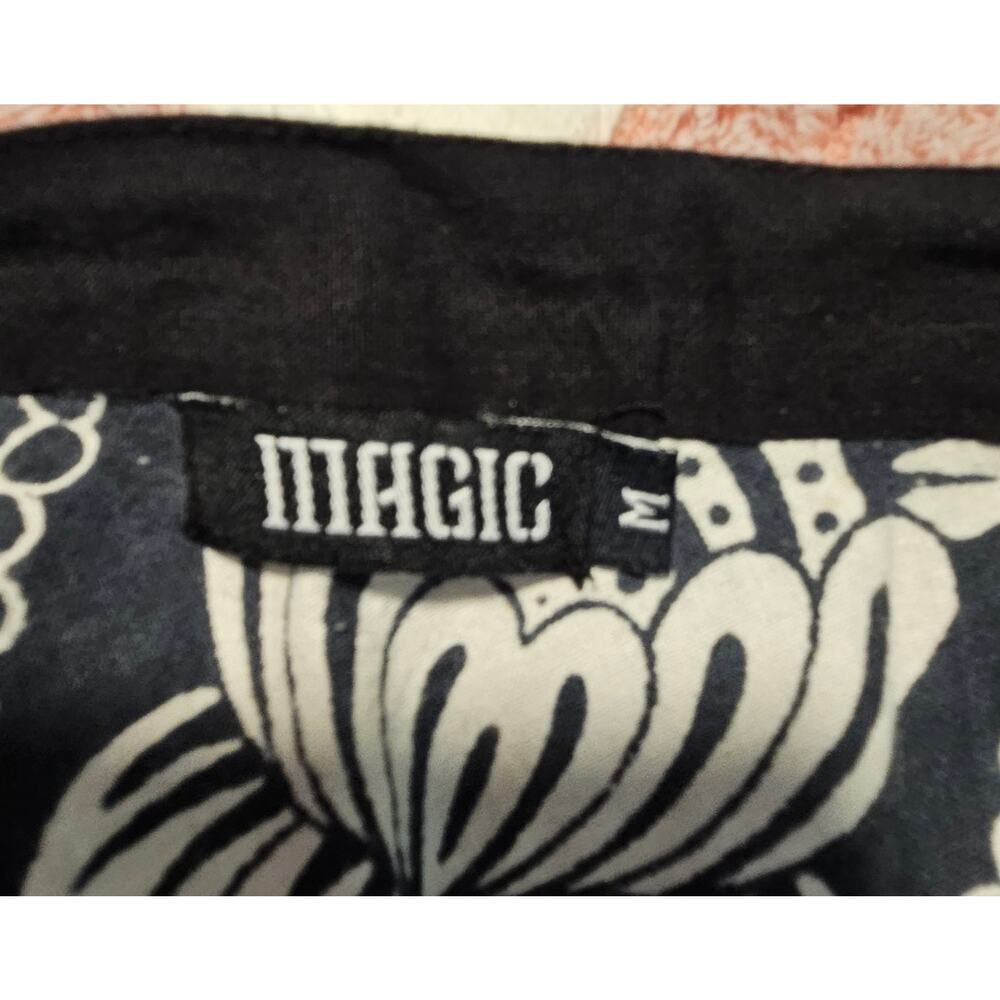 Women's Magic Flare Paterned Skirt Size Medium - Picture 7 of 7